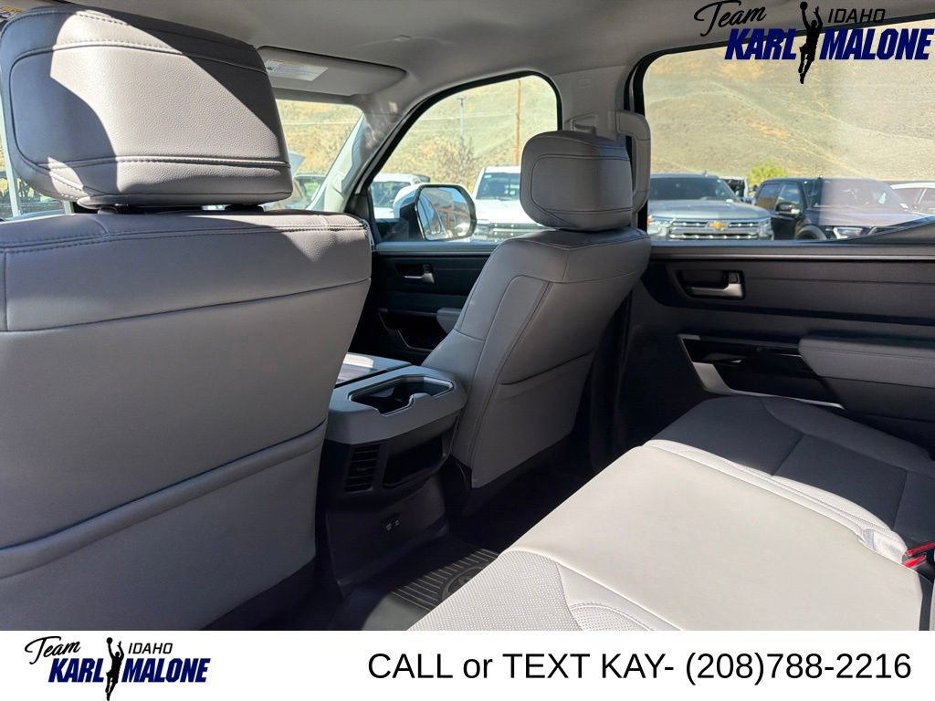 Used 2024 Toyota Tundra Limited AWD/4WD image 17
