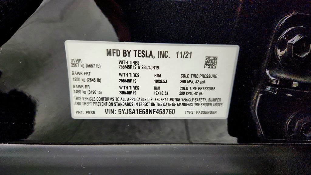 Used 2022 Tesla Model S Plaid image 24