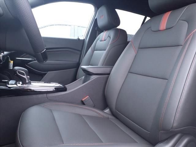 New 2025 Chevrolet Trax RS w/ Driver Confidence Package image 3