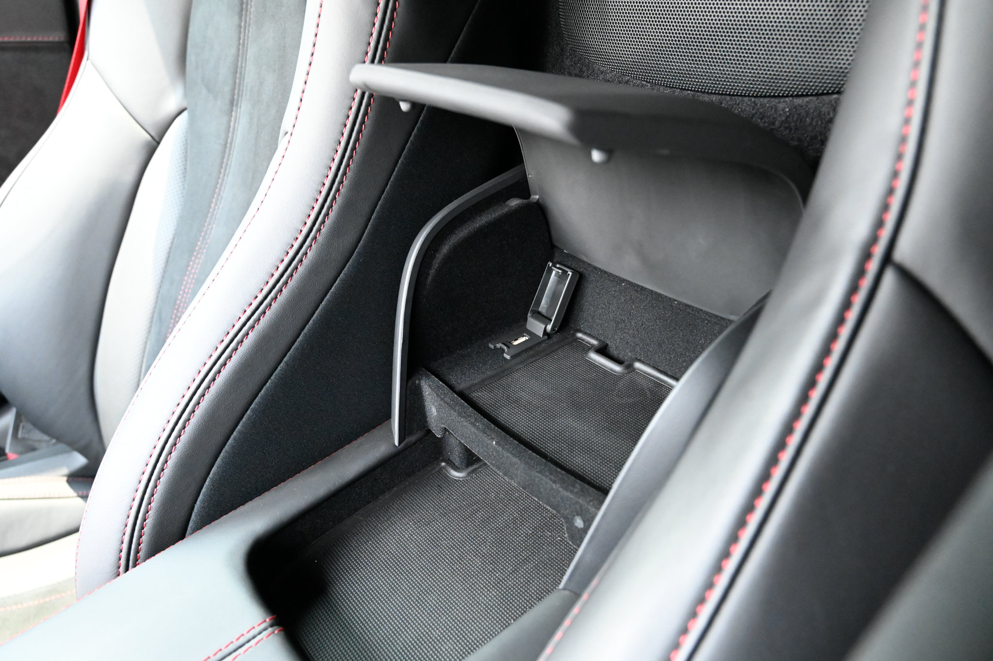 Used 2022 Acura NSX Type S AWD/4WD image 31