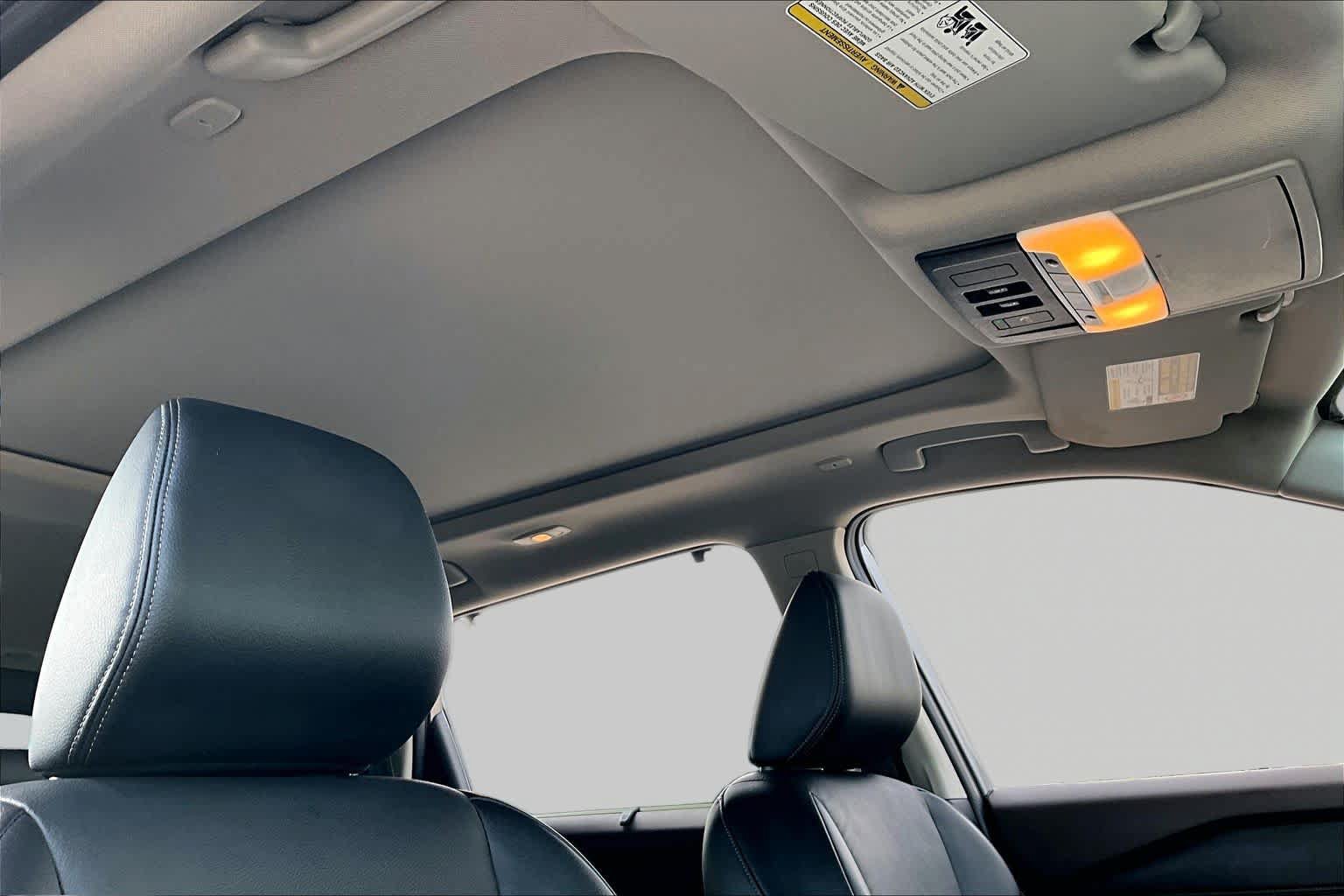 Certified 2023 Nissan Rogue SL w/ SL Premium Package FWD image 14