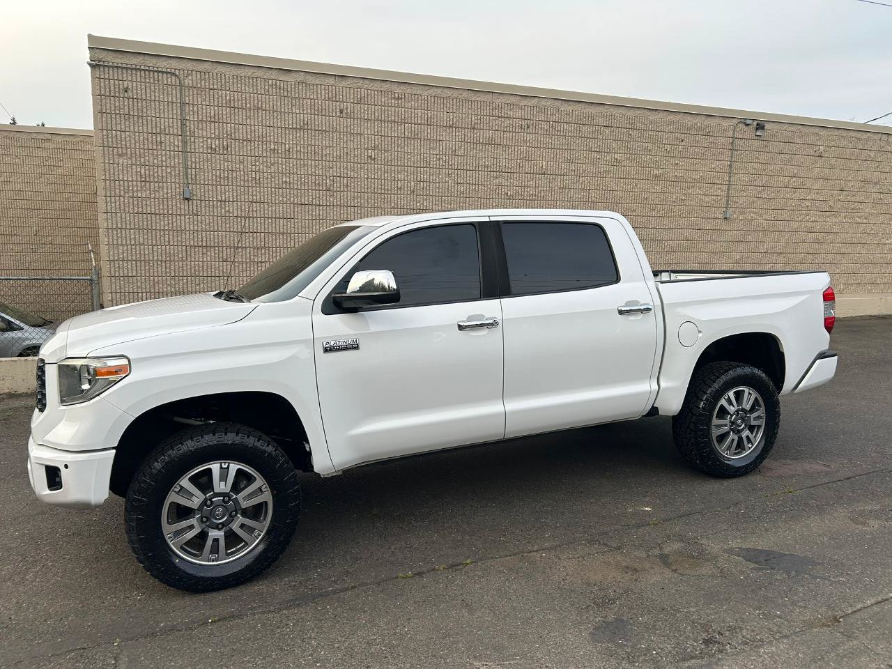 Used 2019 Toyota Tundra Platinum AWD/4WD image 8