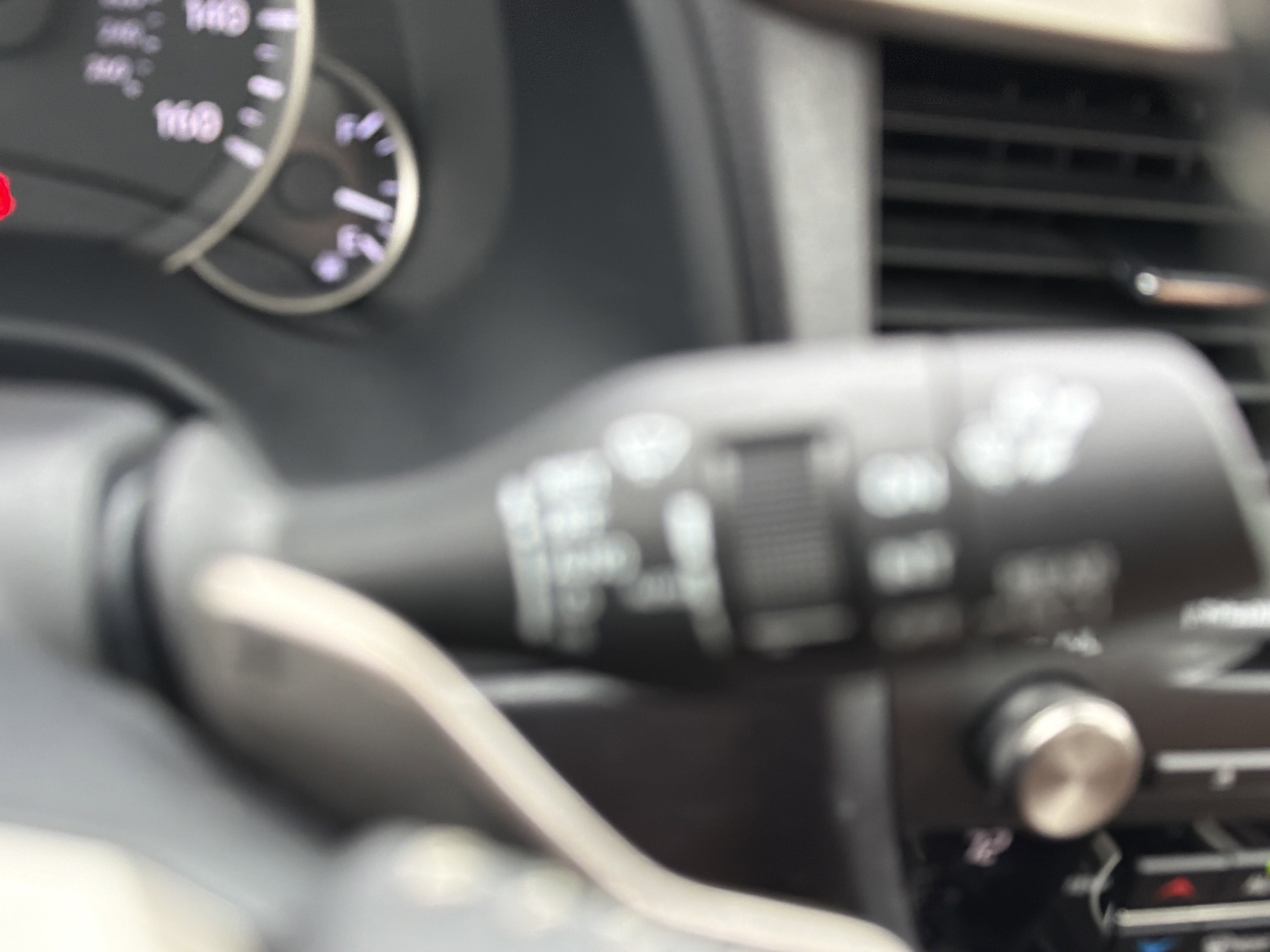 Used 2022 Lexus RX 450h AWD w/ Luxury Package image 33