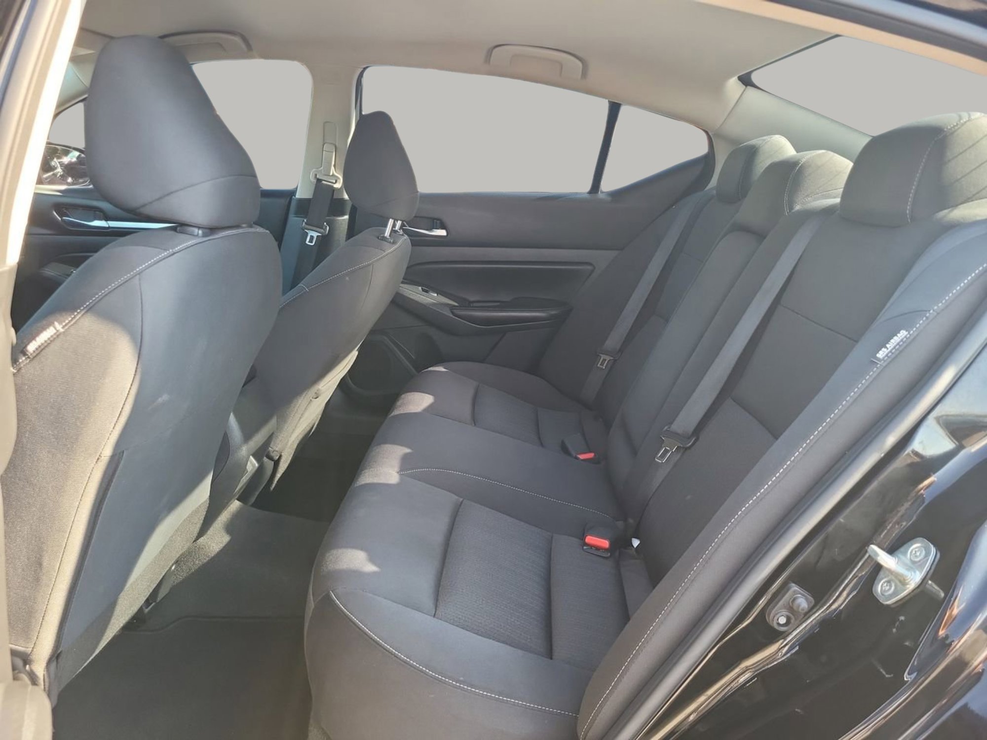 Used 2022 Nissan Altima 2.5 SV image 15