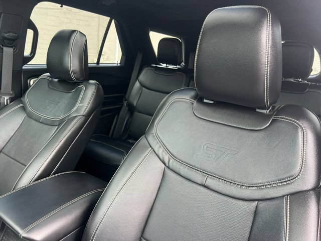 Used 2020 Ford Explorer ST w/ ST Street Pack AWD/4WD image 17