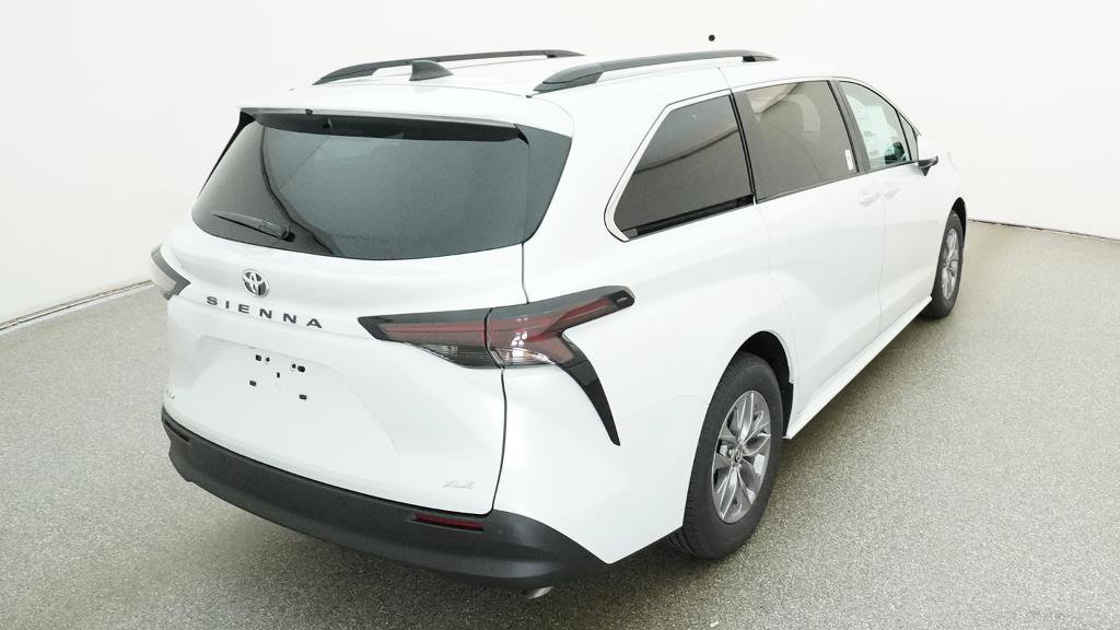New 2026 Toyota Sienna XLE FWD image 11