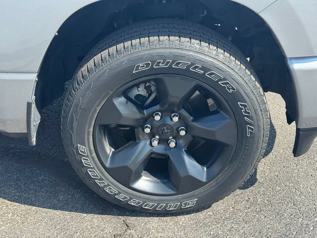 Certified 2024 RAM 1500 Tradesman w/ Night Edition AWD/4WD image 9