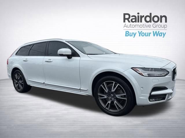 Used 2018 Volvo V90 T6 Cross Country w/ Convenience Package