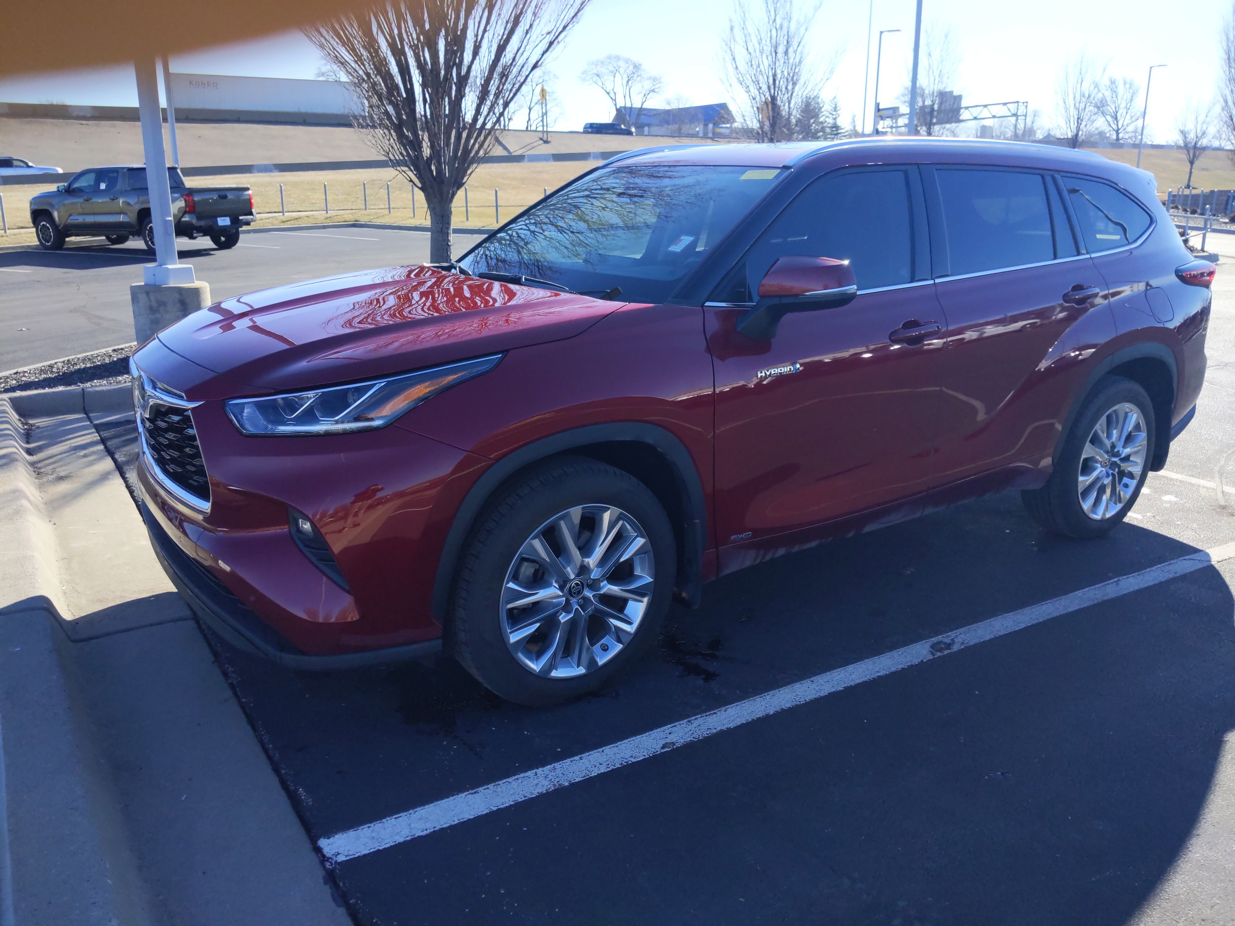 Certified 2021 Toyota Highlander Limited image 5