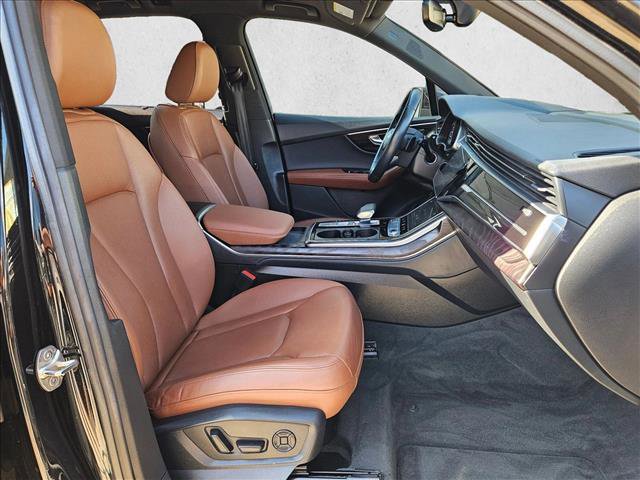 Used 2022 Audi Q7 3.0T Prestige image 22