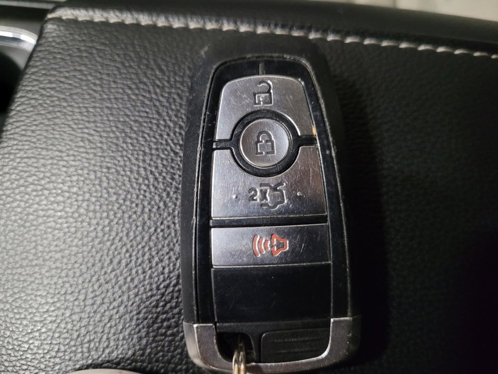 Used 2018 Ford Fusion S image 32