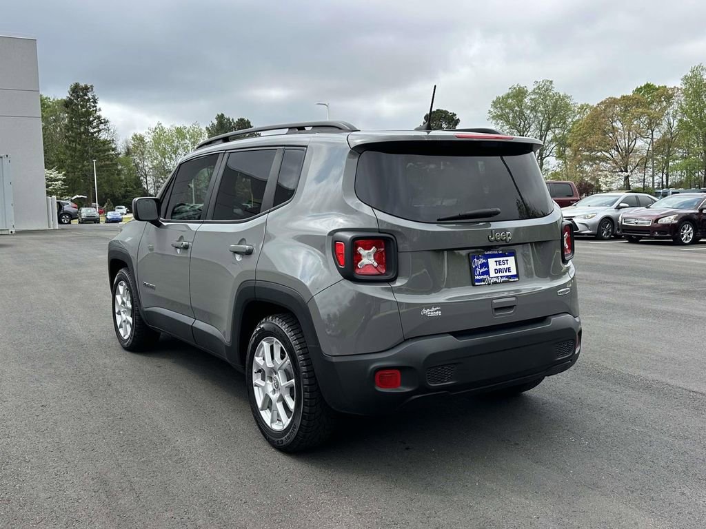Used 2021 Jeep Renegade Latitude image 23