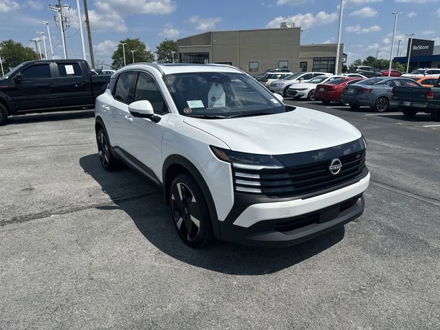 New 2025 Nissan Kicks SR w/ SR Premium Package image 4