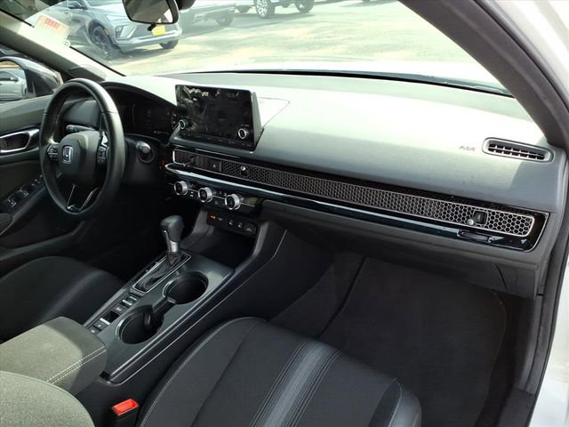 Used 2025 Honda Civic Sport image 16