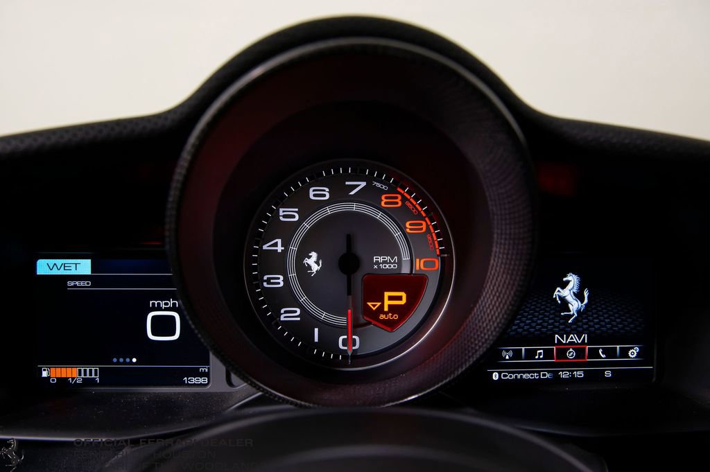 Used 2019 Ferrari 488 Pista Spider image 13