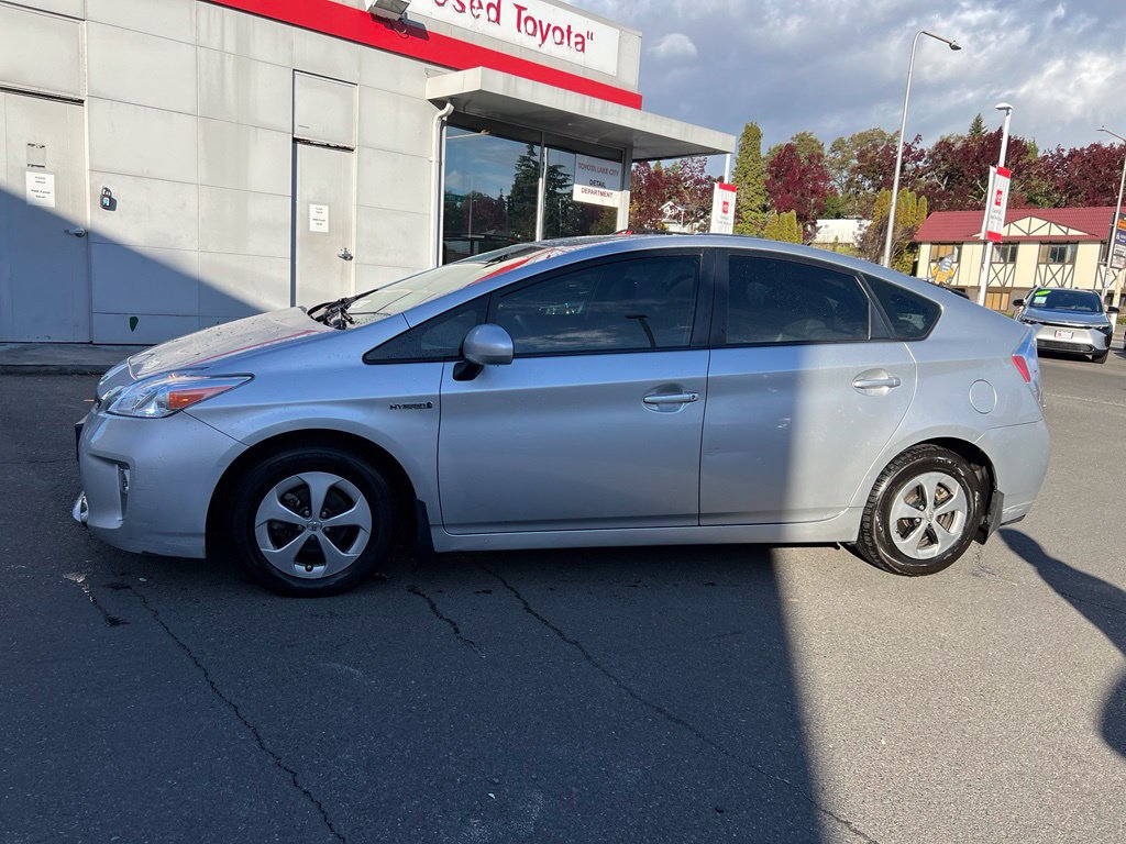 Used 2013 Toyota Prius Two FWD image 7