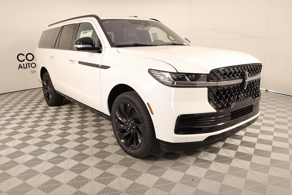 New 2025 Lincoln Navigator L Reserve w/ Jet Appearance Package