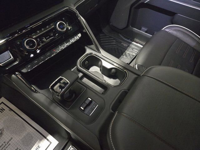 Used 2024 GMC Sierra 1500 AT4X w/ AT4X AEV Edition image 26