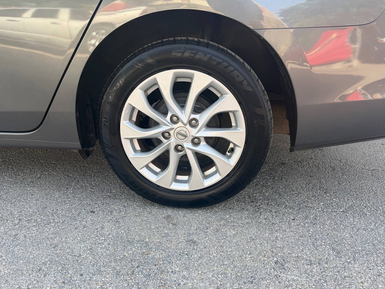 Used 2019 Nissan Sentra SV FWD image 34