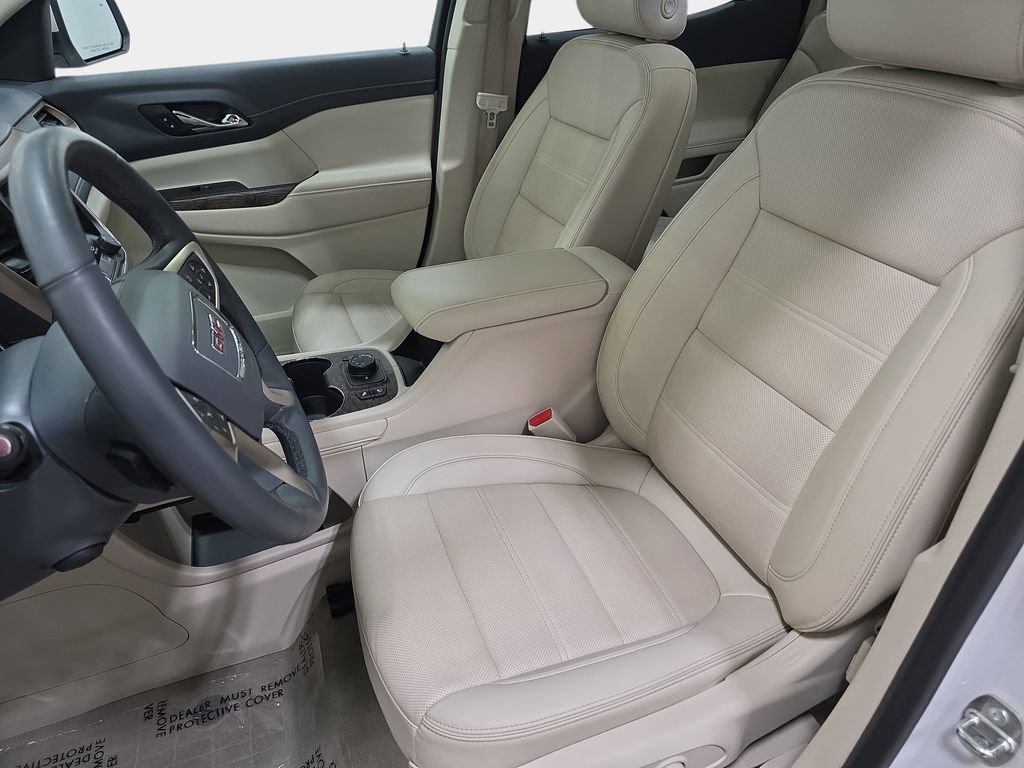 Used 2023 GMC Acadia Denali w/ Denali Ultimate Package image 12