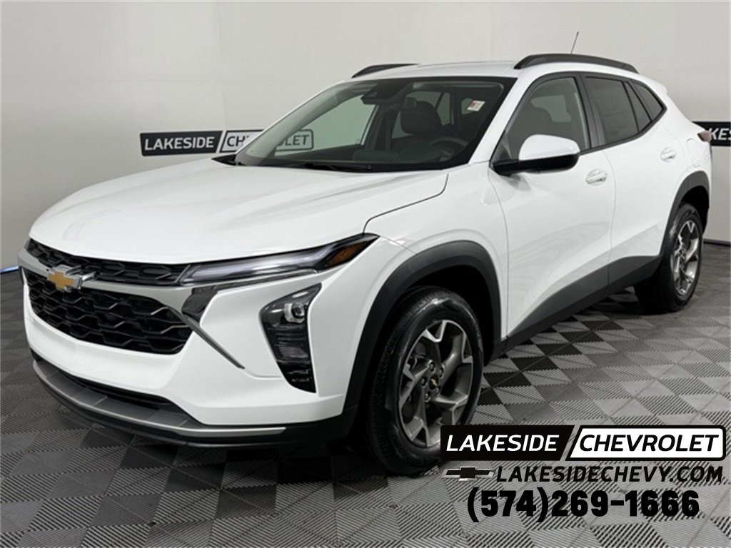 New 2025 Chevrolet Trax LT w/ Driver Confidence Package