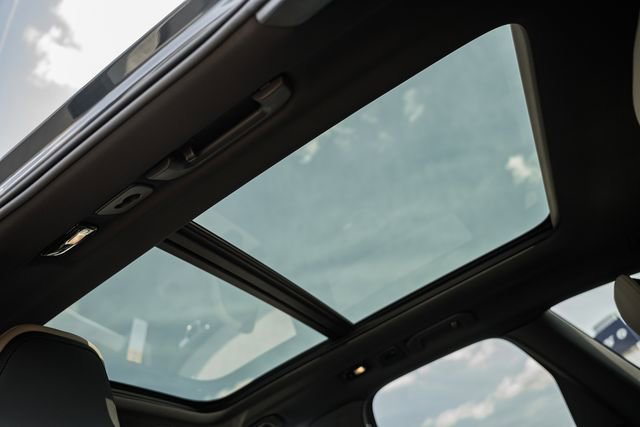 New 2026 Volvo XC60 B5 Plus w/ Climate Package image 35