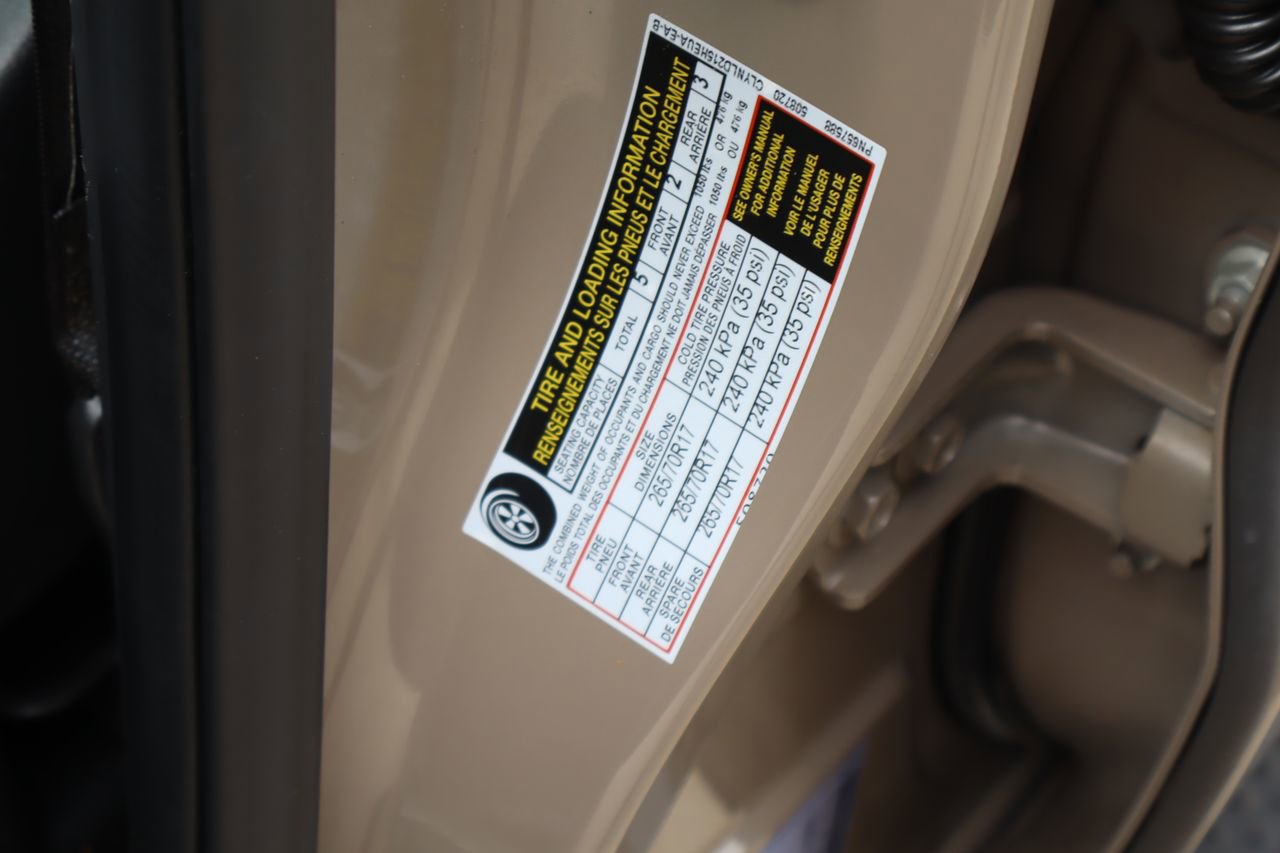 Used 2023 Nissan Frontier PRO-4X w/ Pro-4X Premium Package AWD/4WD image 33