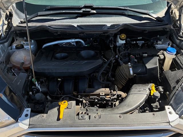 Used 2018 Ford EcoSport SE image 6