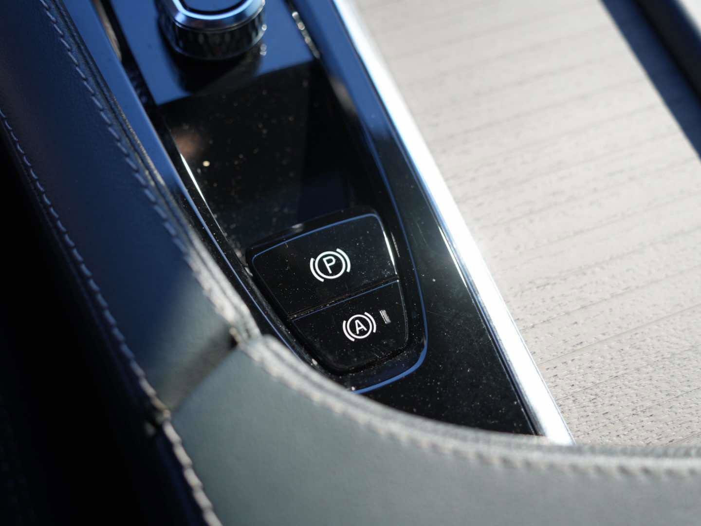 Used 2023 Volvo XC90 B6 Ultimate w/ Protection Package Premier AWD/4WD image 28