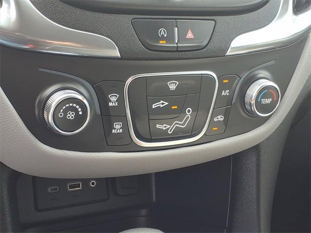 Used 2023 Chevrolet Equinox LS w/ LS Convenience Package image 41