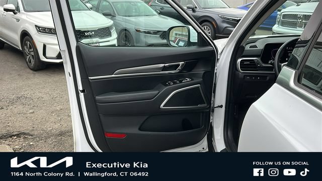 Certified 2023 Kia Telluride S AWD/4WD image 8