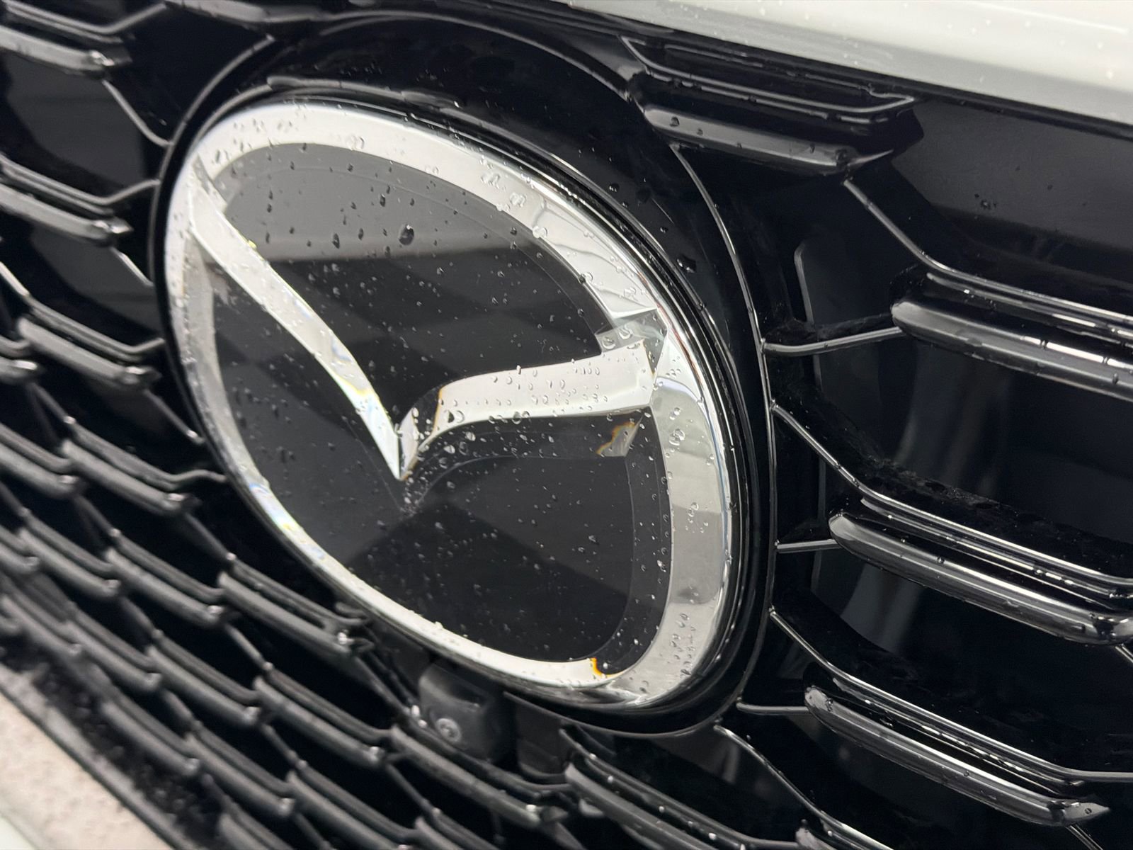 Used 2025 MAZDA CX-70 Plug-In Hybrid w/ Premium Plus AWD/4WD image 14