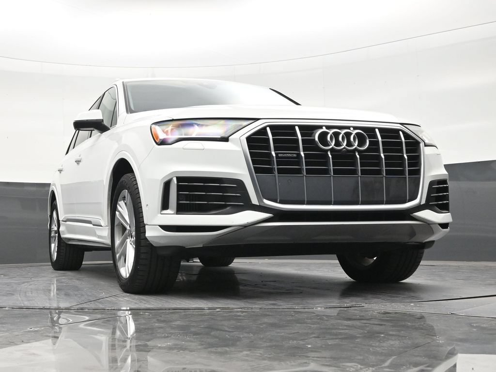 Used 2021 Audi Q7 3.0T Premium Plus AWD/4WD image 25