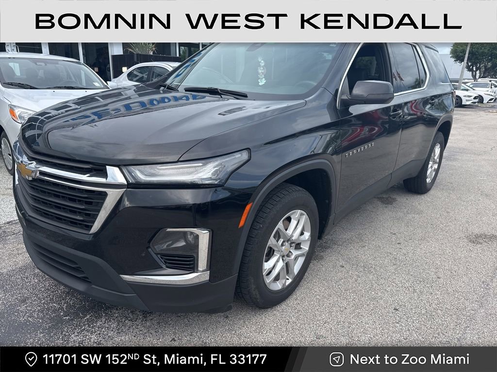 Used 2022 Chevrolet Traverse LS
