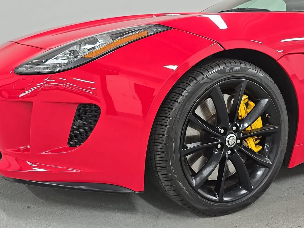 Used 2014 Jaguar F-TYPE S RWD image 11