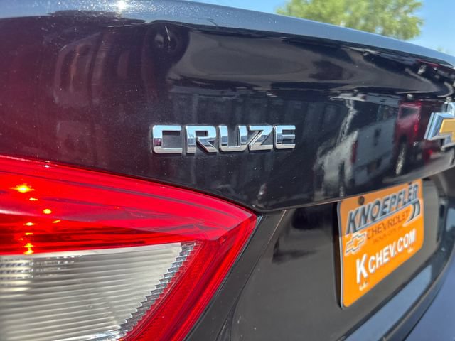 Used 2017 Chevrolet Cruze LT w/ Convenience Package FWD image 32