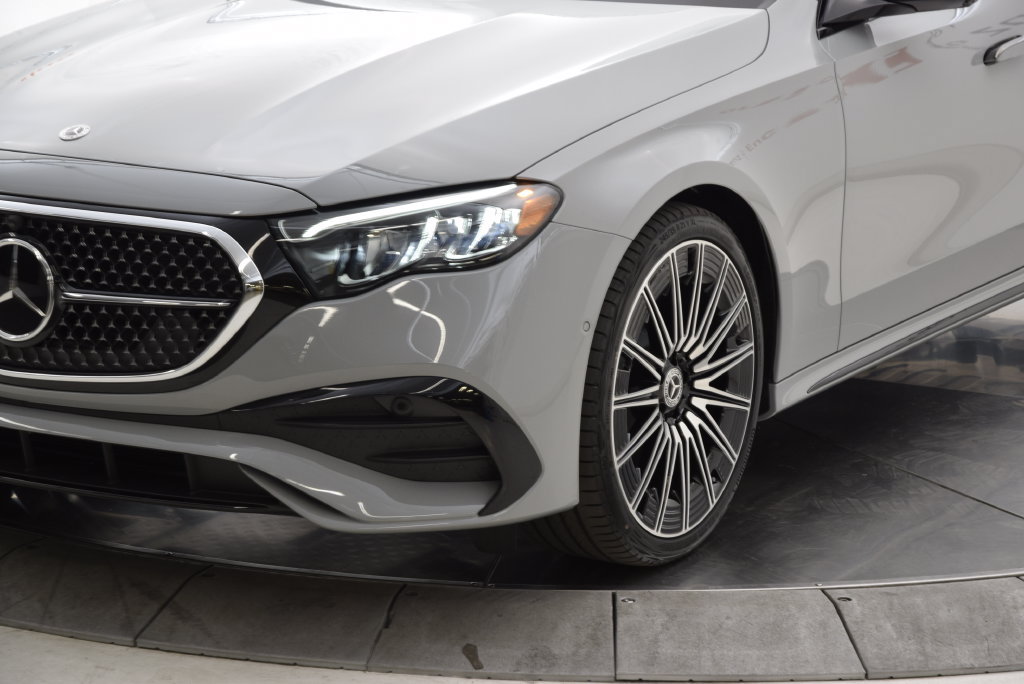 New 2027 Mercedes-Benz E 450 4MATIC Sedan image 11