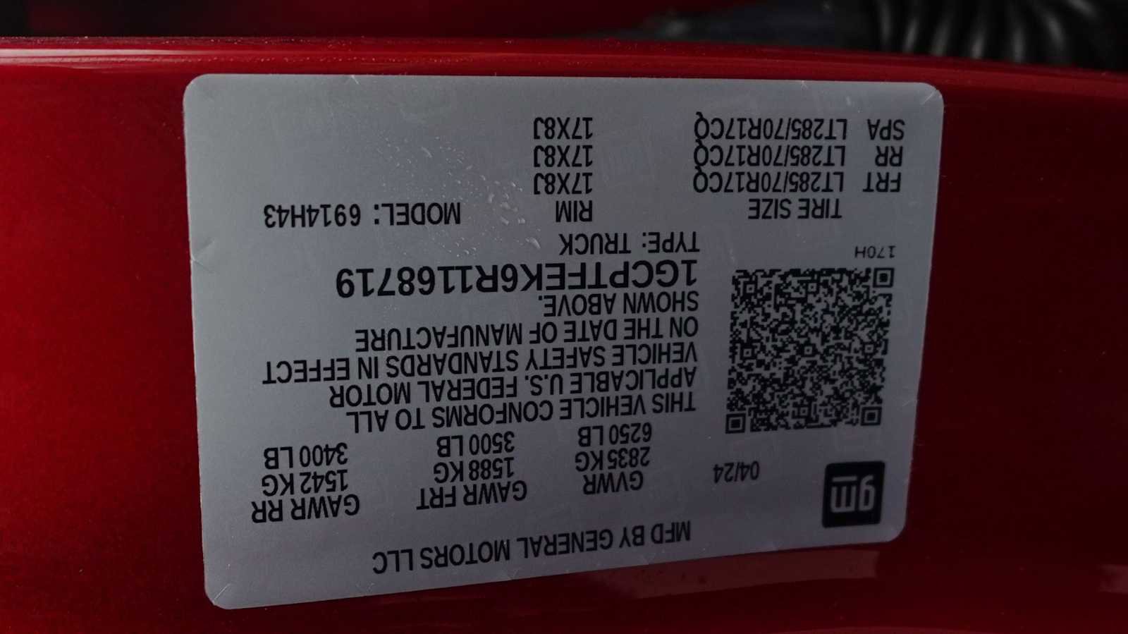 Used 2024 Chevrolet Colorado ZR2 w/ Technology Package AWD/4WD image 42