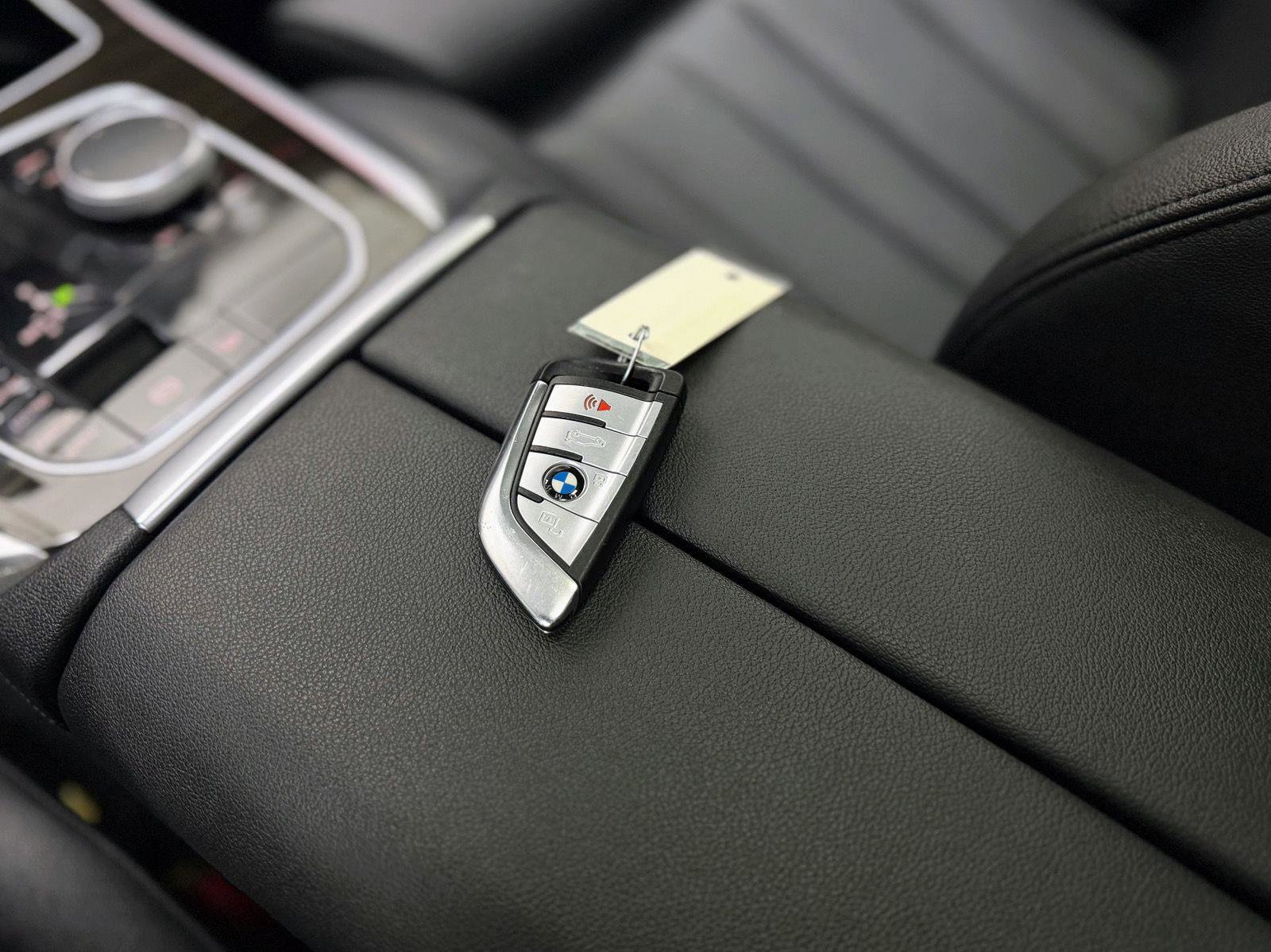 Used 2021 BMW X5 xDrive40i w/ Premium Package image 25