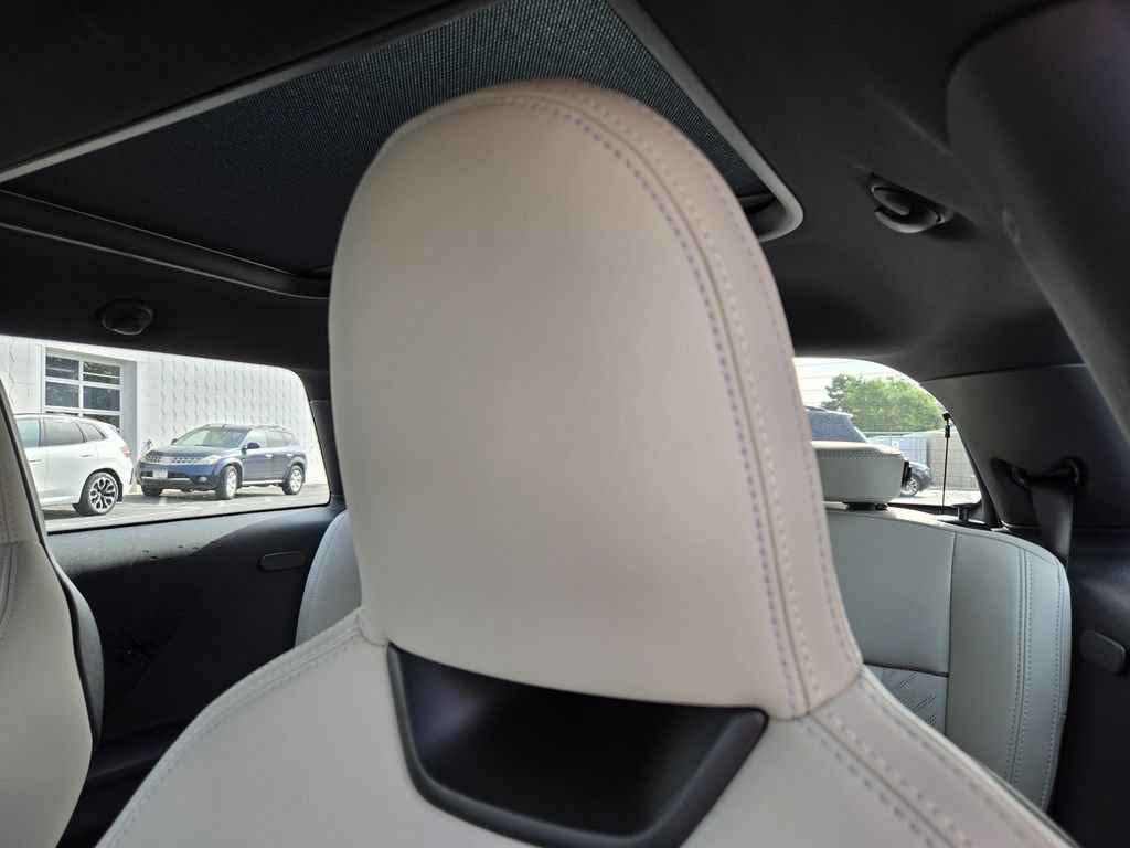 Used 2026 MINI Cooper 2-Door Hardtop FWD image 16