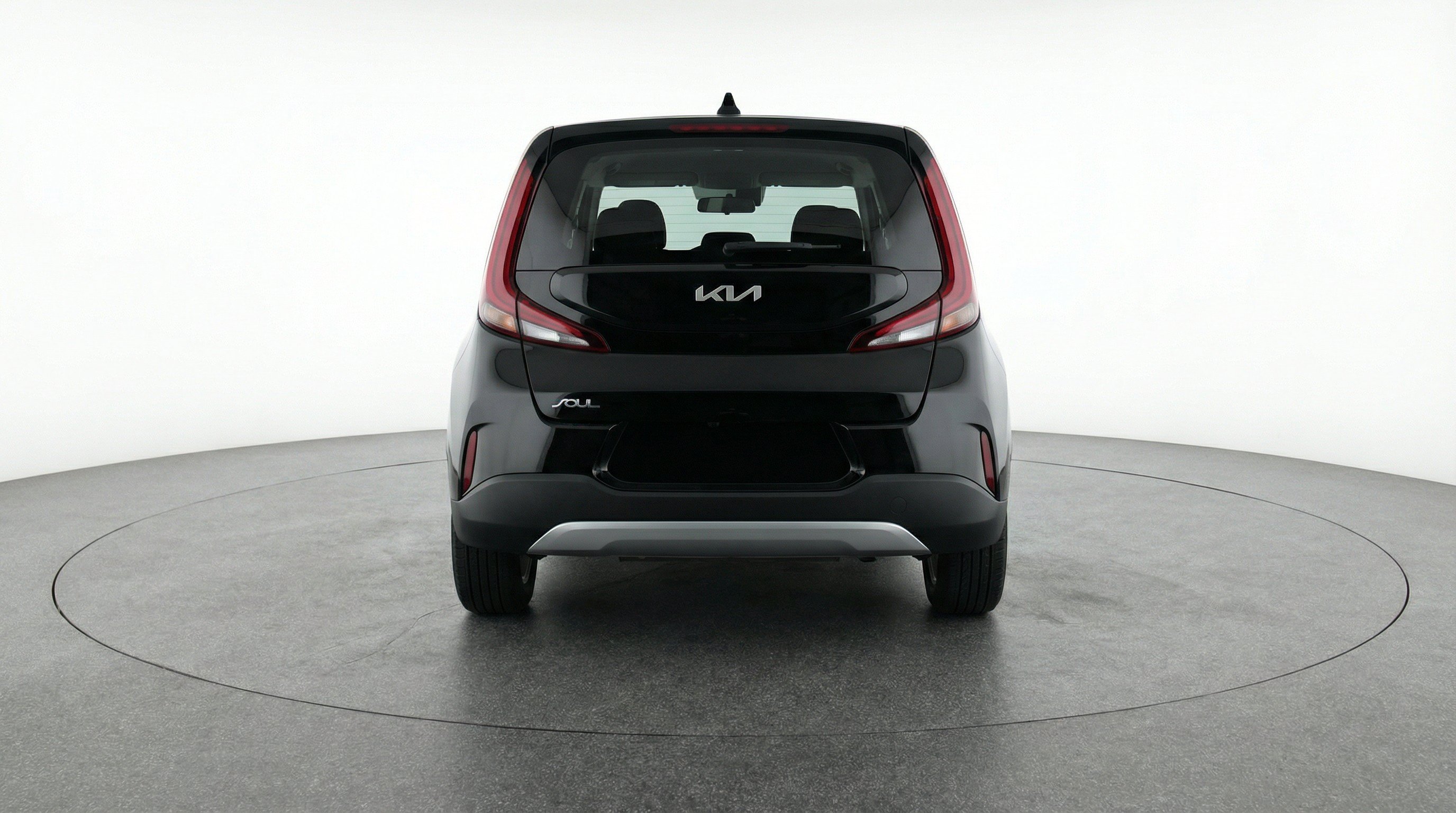 Used 2025 Kia Soul LX w/ LX Technology Package FWD image 7