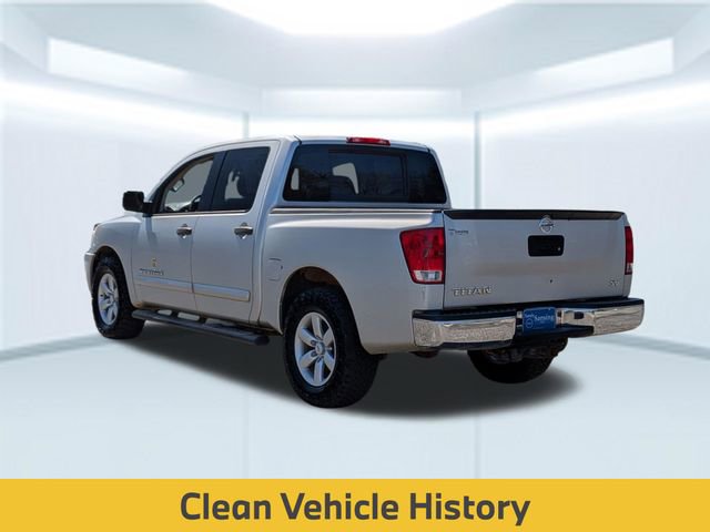 Used 2013 Nissan Titan SV image 2