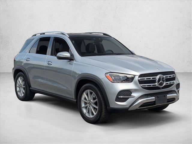 Used 2025 Mercedes-Benz GLE 350 4MATIC image 3