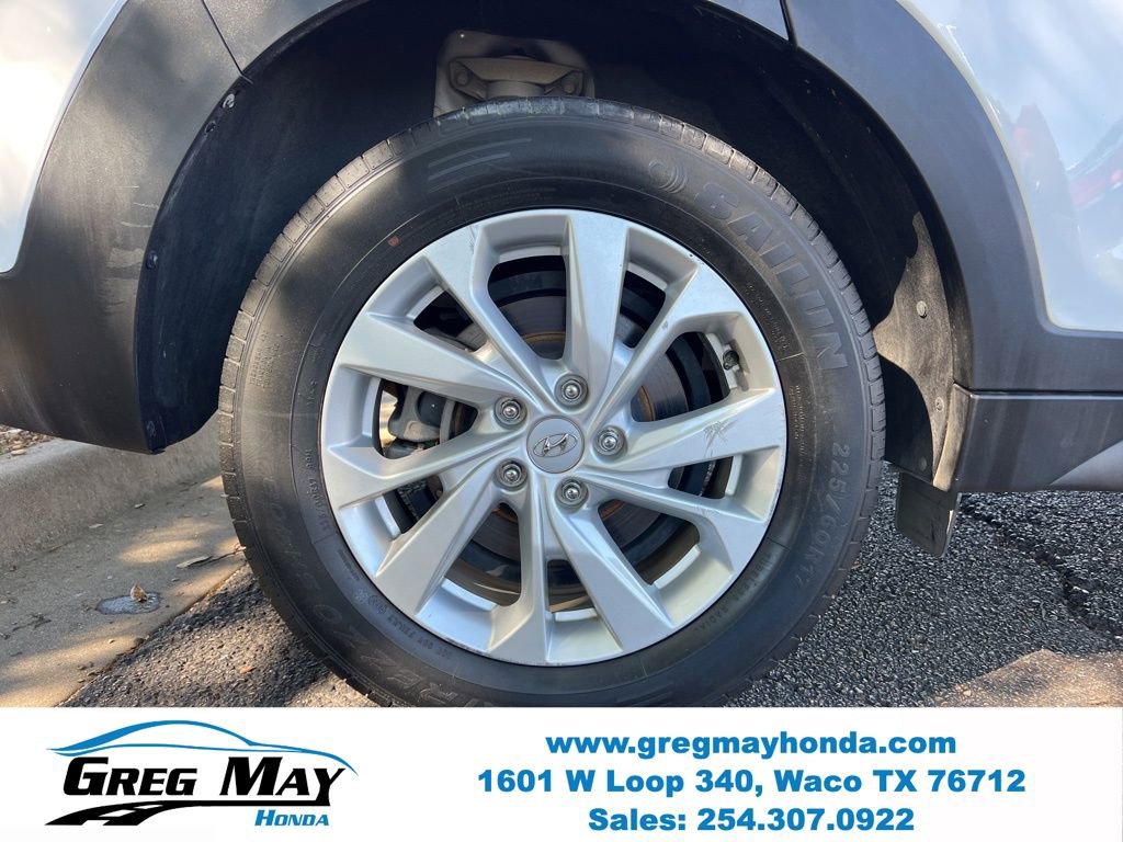 Used 2020 Hyundai Tucson SE w/ Winter Weather Package FWD image 9