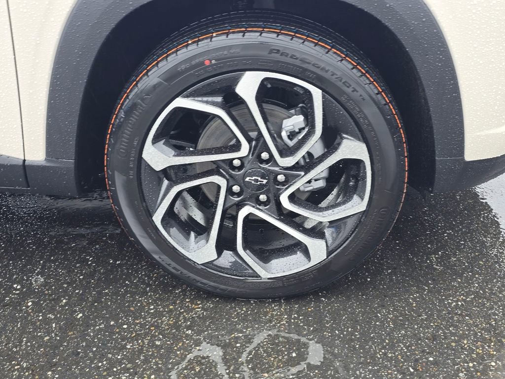 New 2026 Chevrolet Trax RS FWD image 9