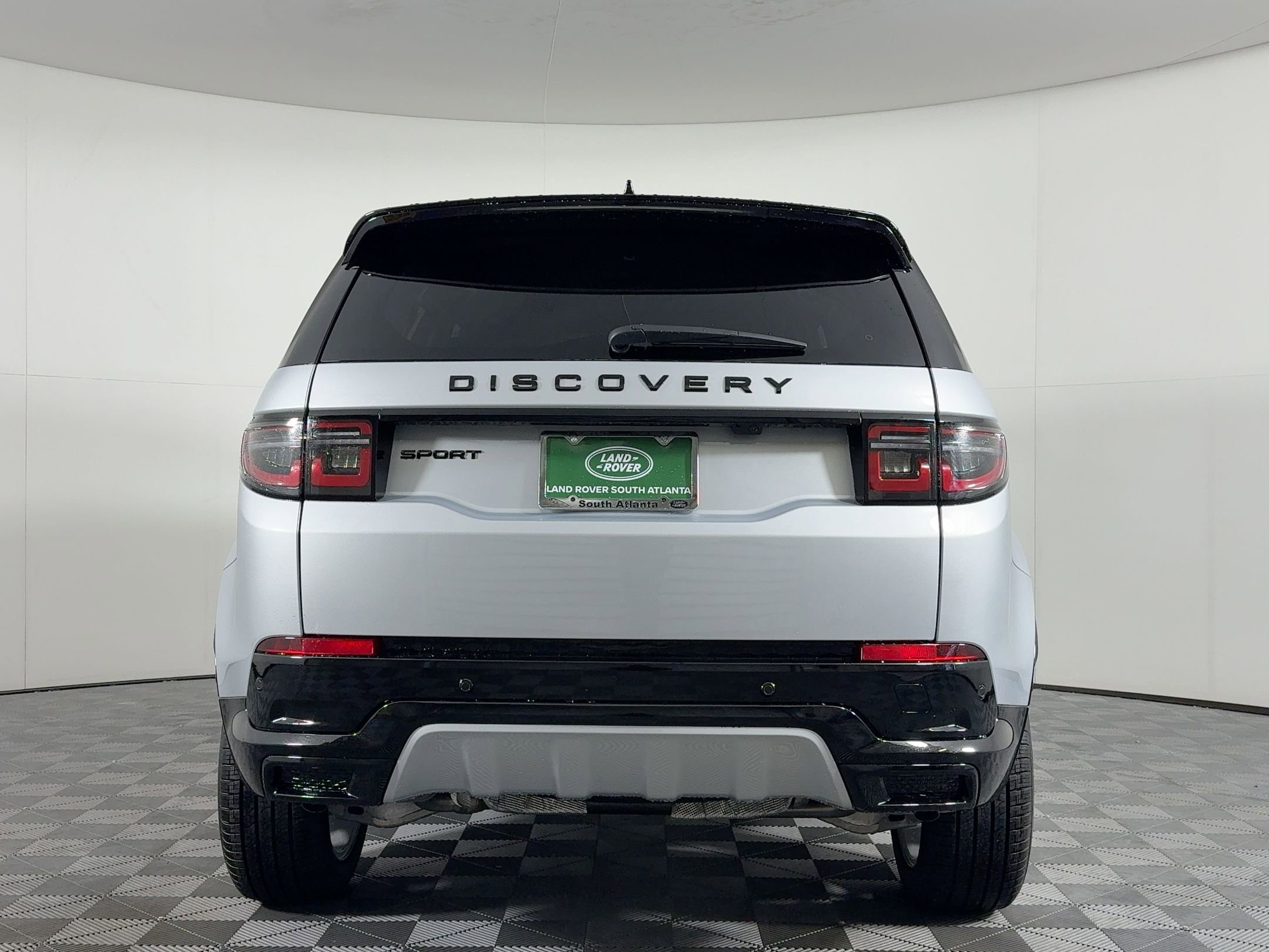 New 2026 Land Rover Discovery Sport Landmark image 10