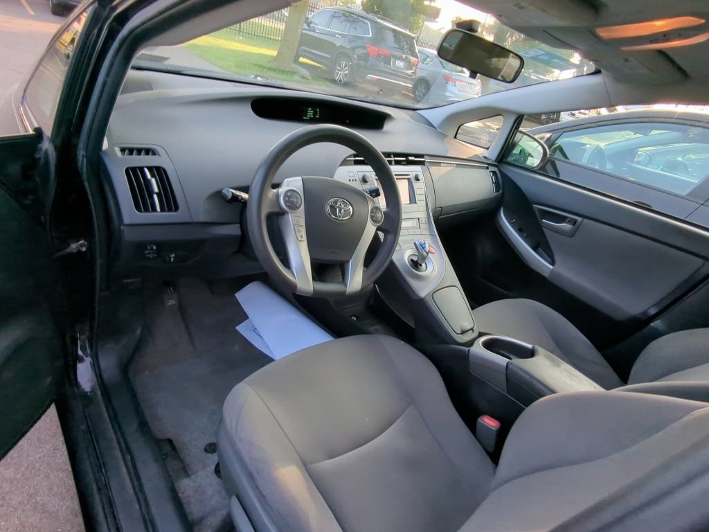 Used 2015 Toyota Prius Three FWD image 7