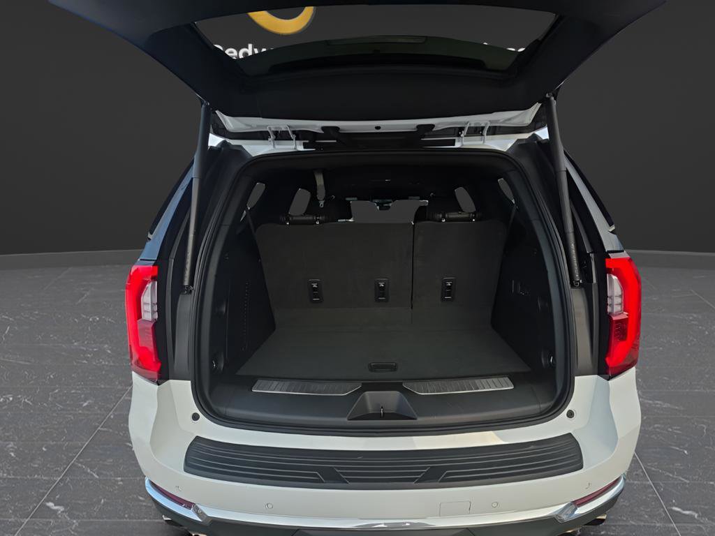 Used 2025 GMC Yukon Denali image 22