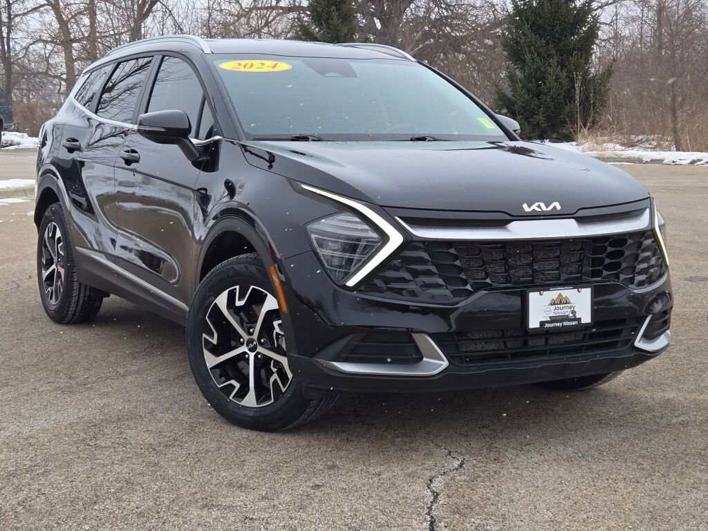 Used 2024 Kia Sportage EX image 4