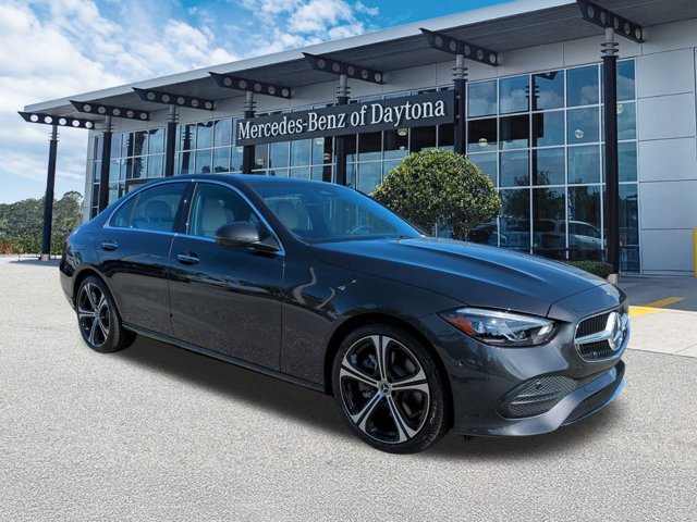Used 2025 Mercedes-Benz C 300 Sedan image 2
